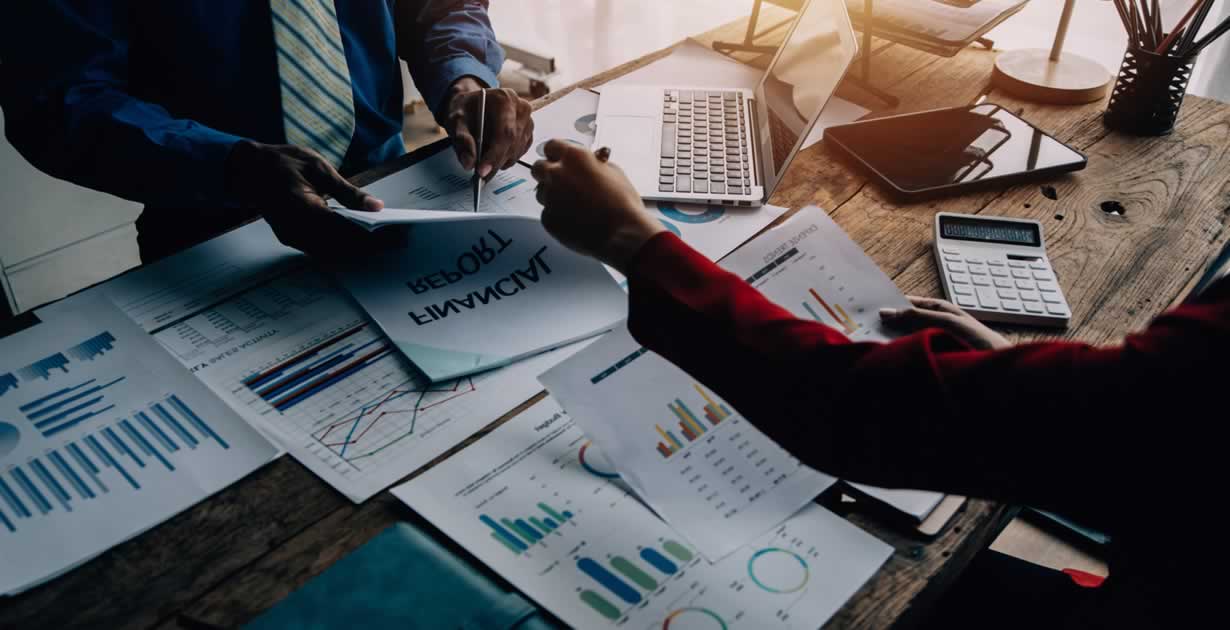Business Entities in Florida Differences between an LLC and a Corporation